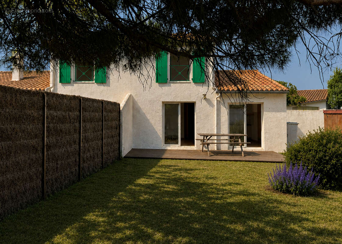 Maison Sainte Marie De Re 10 pièce(s) 181 m2 - photo 10