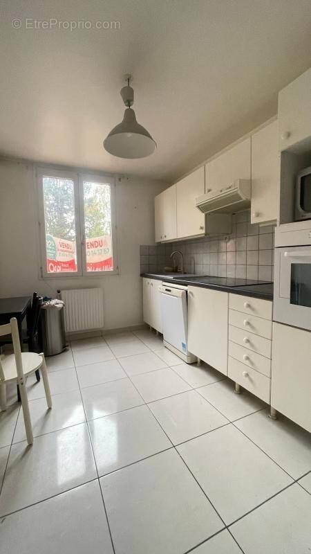 Appartement à LES ULIS