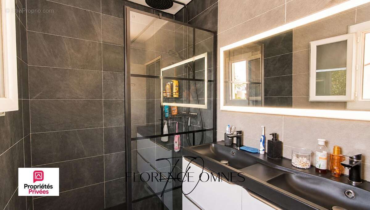 Trèbes - Maison 3 chambres avec  garage, piscine et jardin - 84 m2 - photo 16