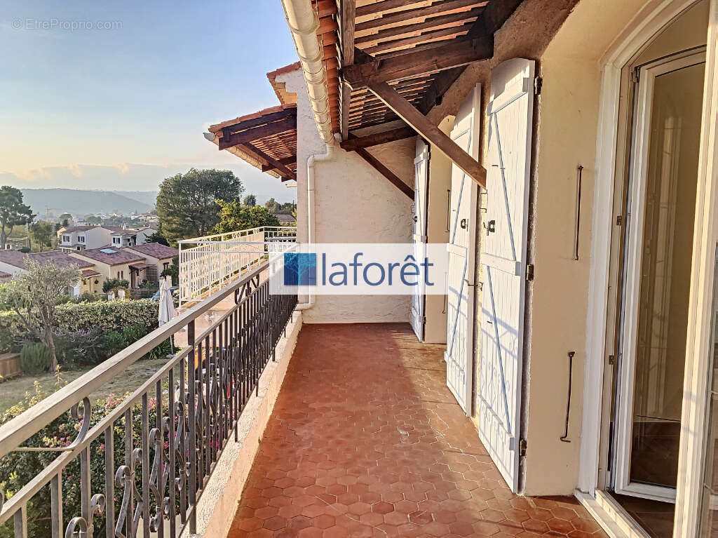 Maison à CAGNES-SUR-MER