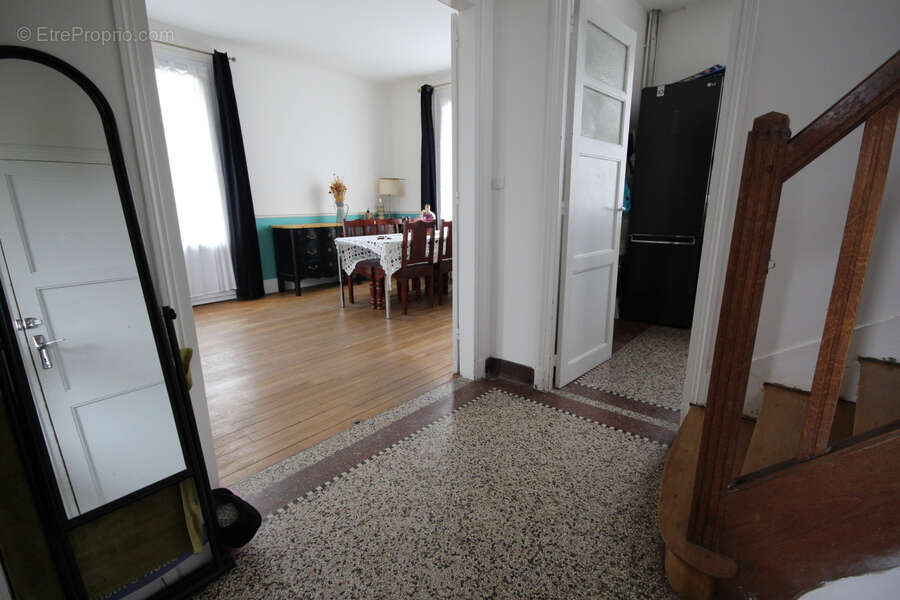 Maison à PONT-SAINTE-MAXENCE