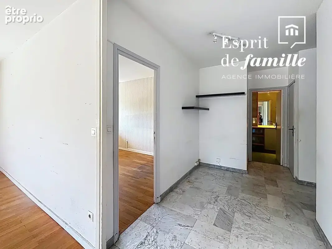 CALUIRE-ET-CUIRE CENTRE – 61 m² et 28 m² de terrasse - photo 9