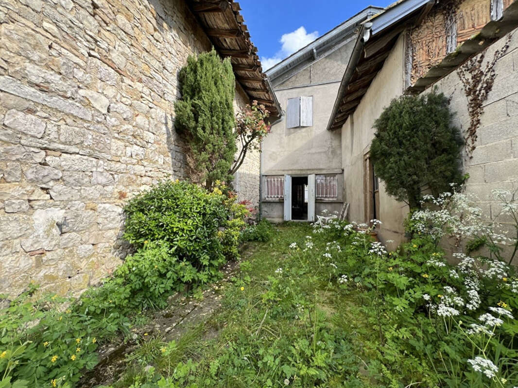 Maison à CAUSSADE