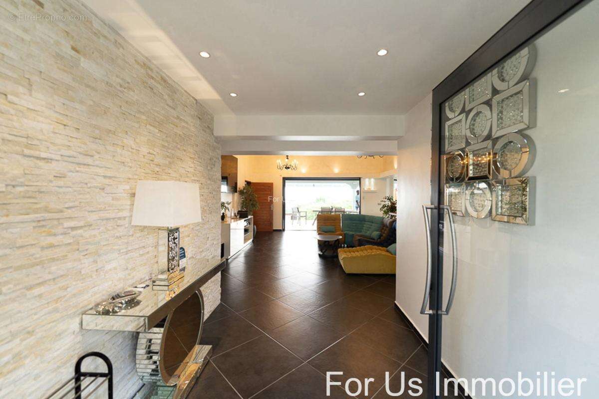 Maison à SAINTE-ANNE