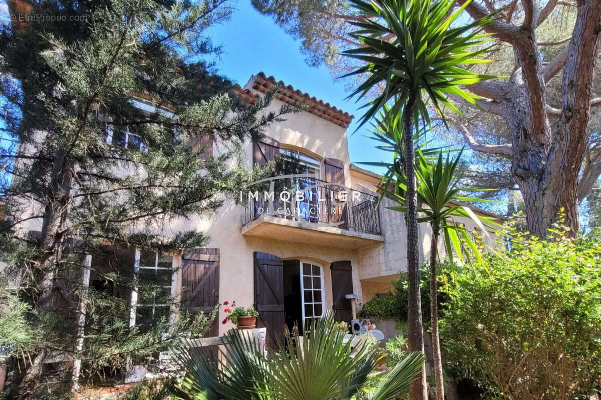 Maison à LA CROIX-VALMER