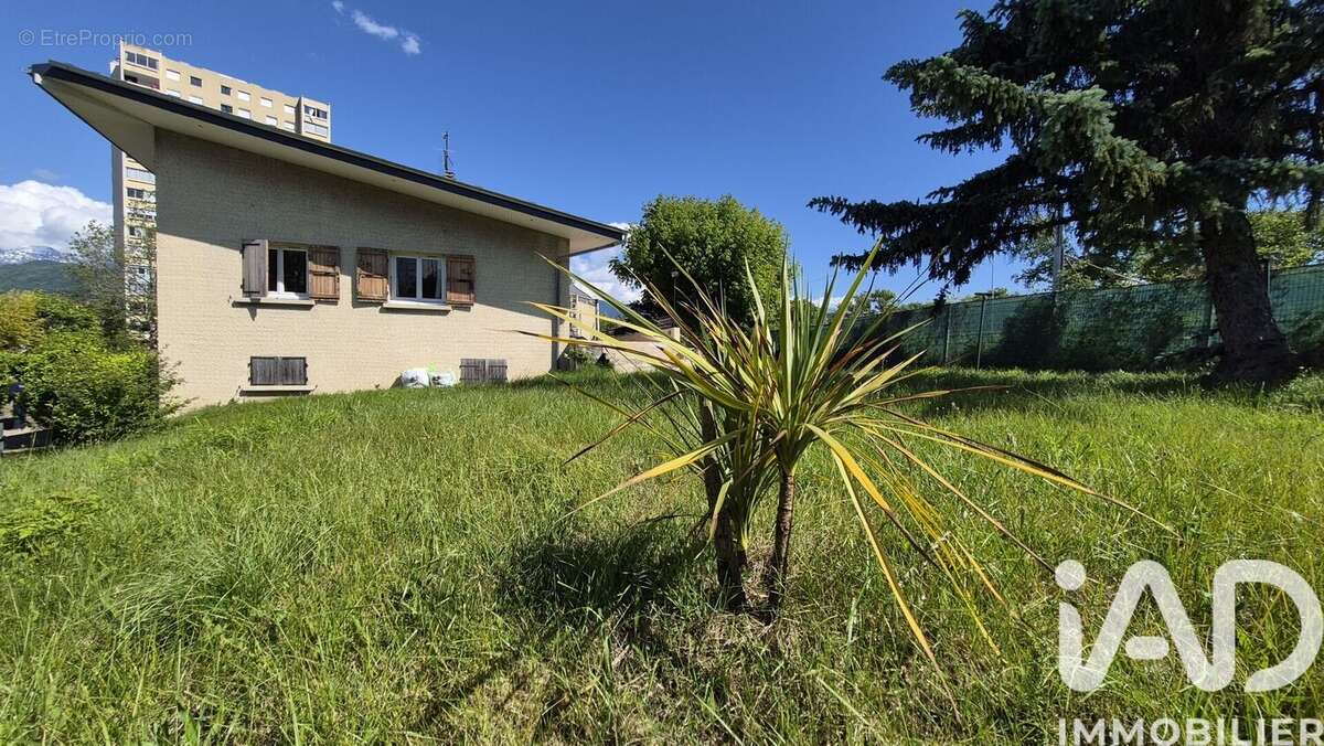 Photo 9 - Maison à ECHIROLLES