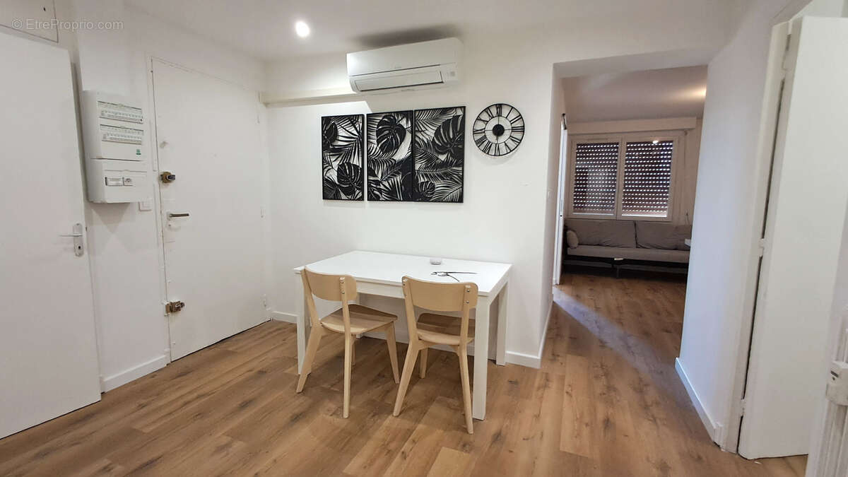 Appartement à MARSEILLE-2E