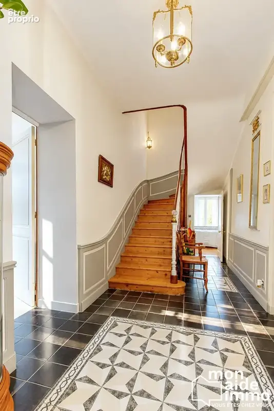 Maison 8 pièces 263 m² à vendre à Puilboreau (17138) - photo 3