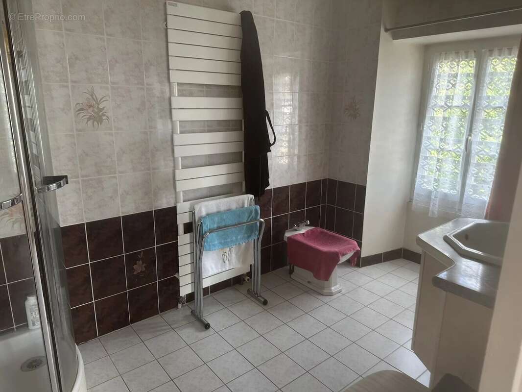 Maison à GENCAY