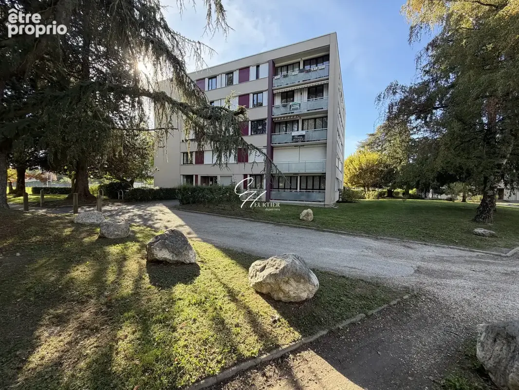 Appartement 3 pièces 69 m² à vendre à Saint-Martin-D'heres (38400) - photo 8