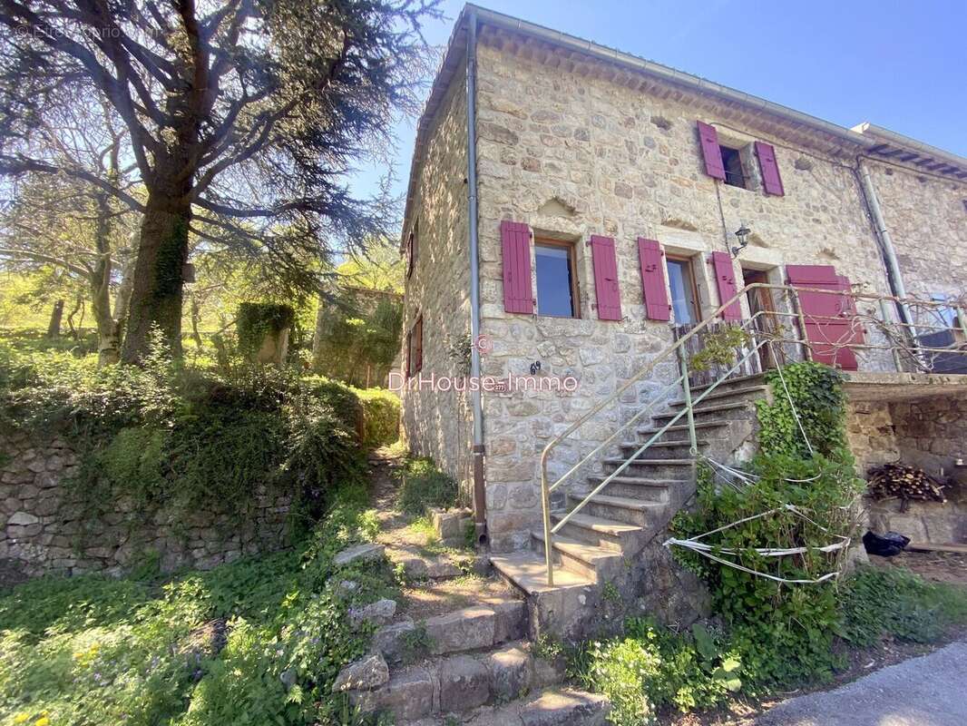 Maison à PEREYRES