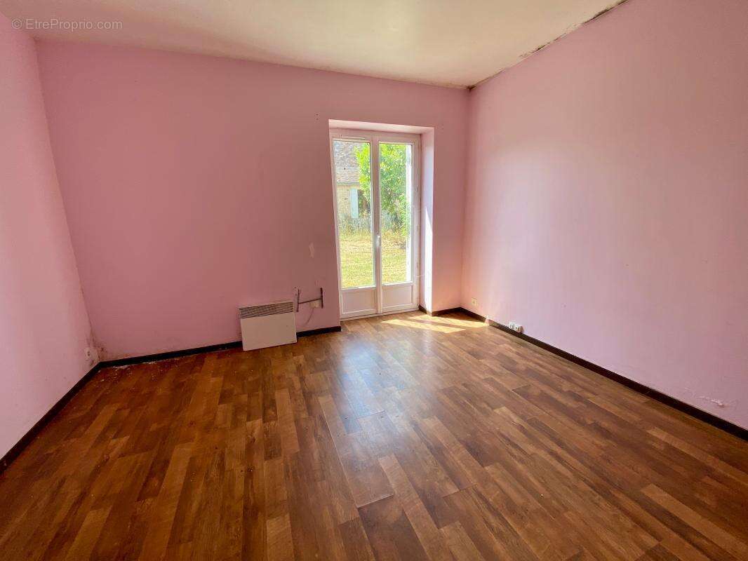 Maison à ALLES-SUR-DORDOGNE