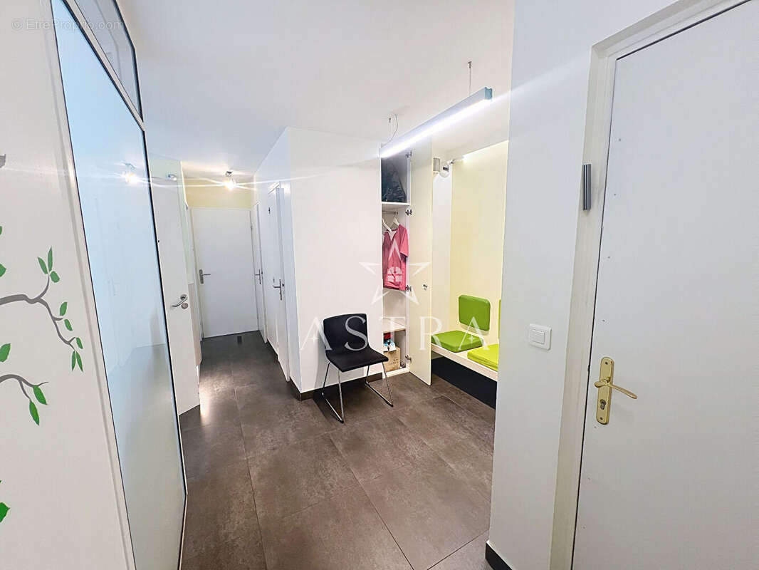 Commerce à BOURG-LA-REINE