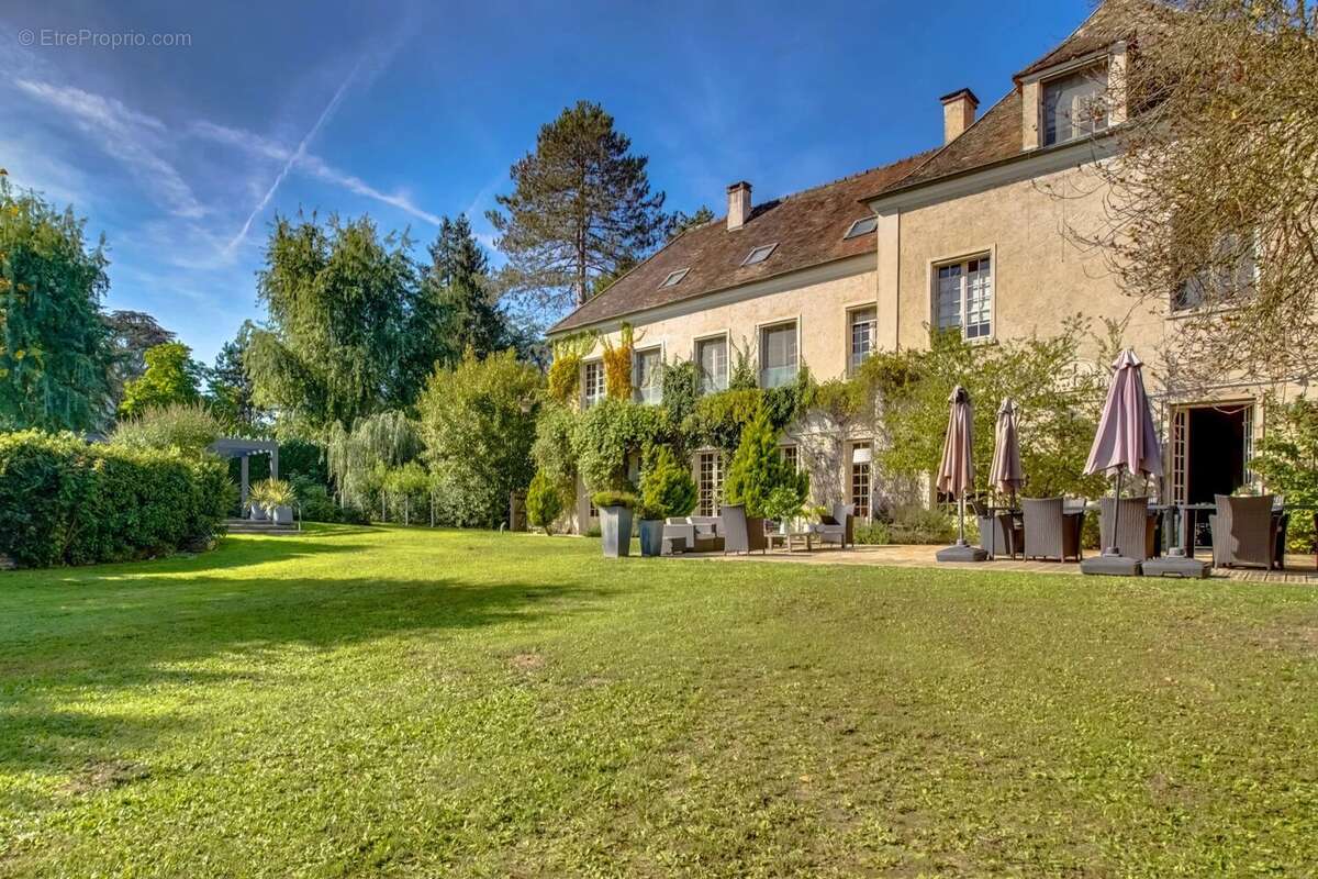 Maison à MONTFORT-L'AMAURY