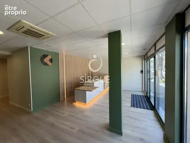 Photo Commerce à Albi au prix de 244 000€