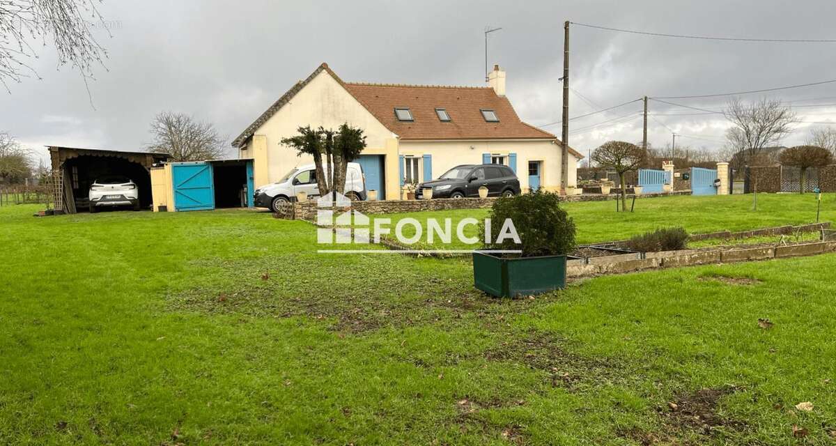 Maison à CONGE-SUR-ORNE