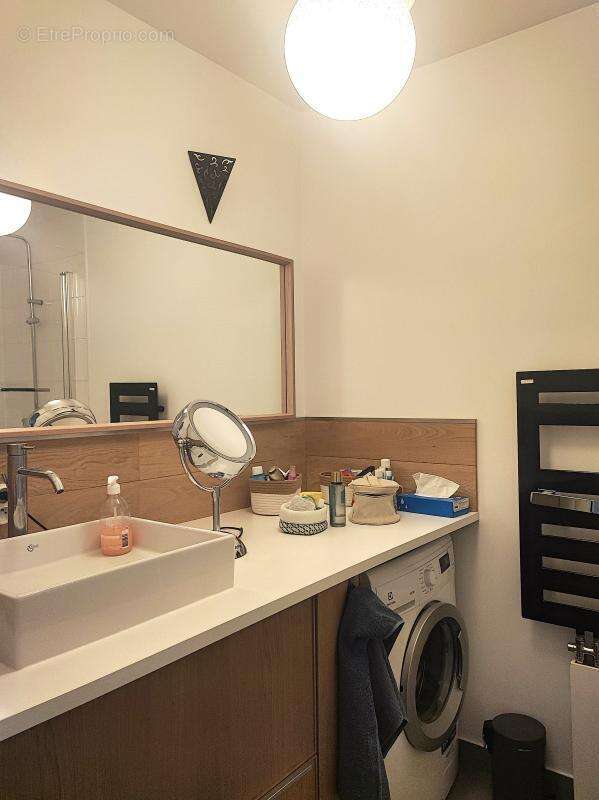 Appartement à IVRY-SUR-SEINE