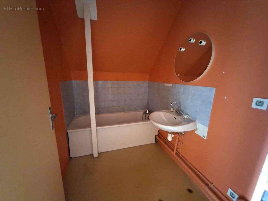 Appartement à VITTEAUX
