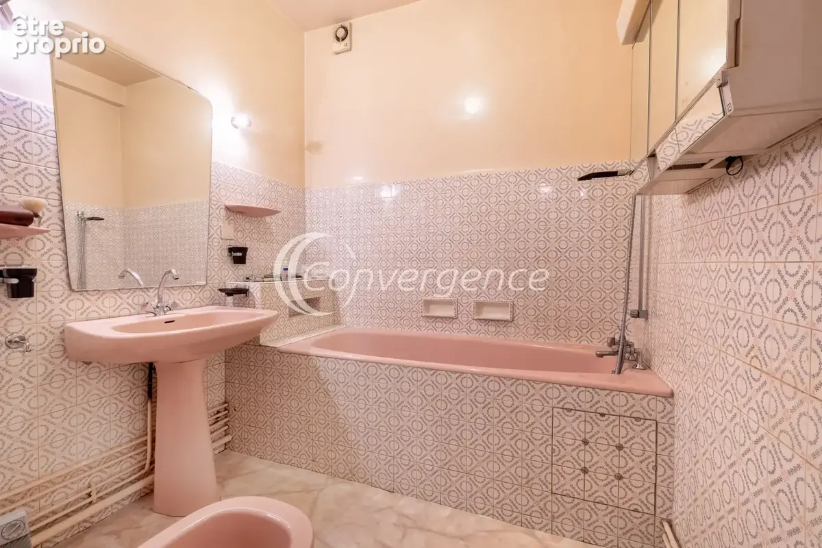 Appartement 111m2, T5, avec terrasse en hyper-center de Limoges - photo 10