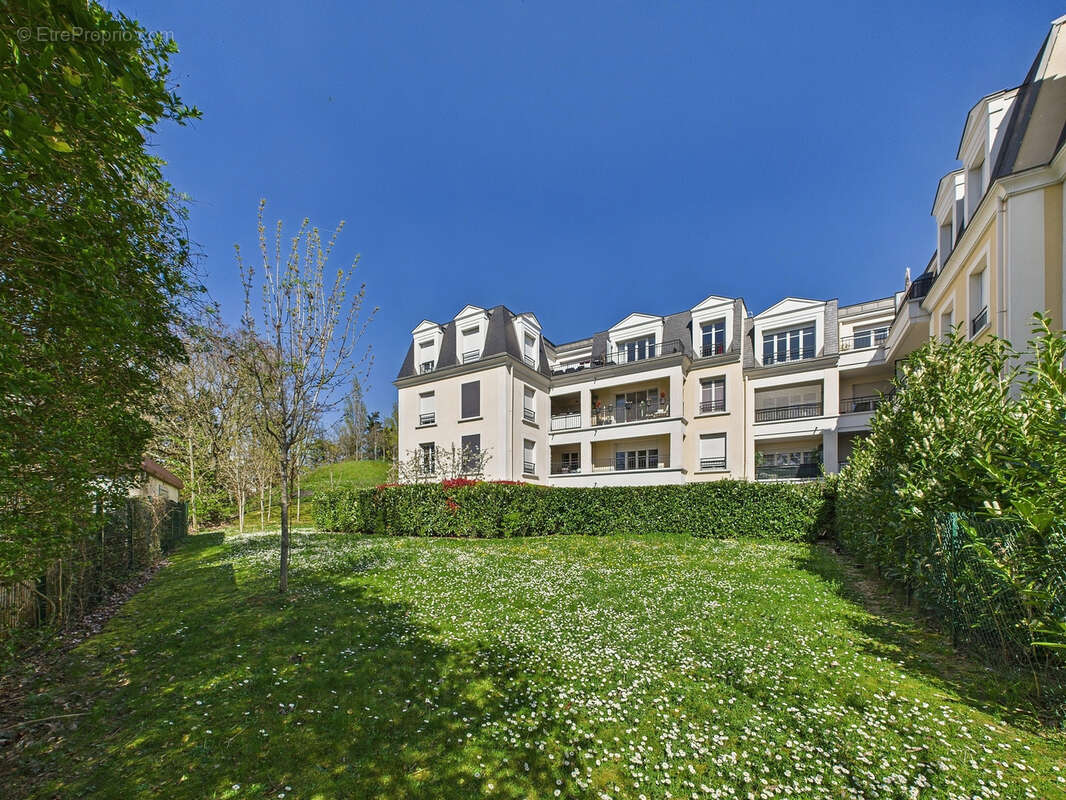 Appartement - t3 - sannois - photo 2