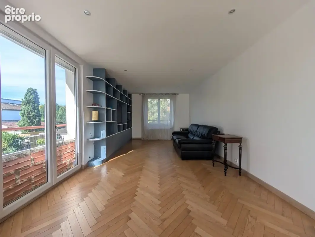 Maison 6 pièces 106 m² à vendre à Sucy-En-Brie (94370) - photo 2