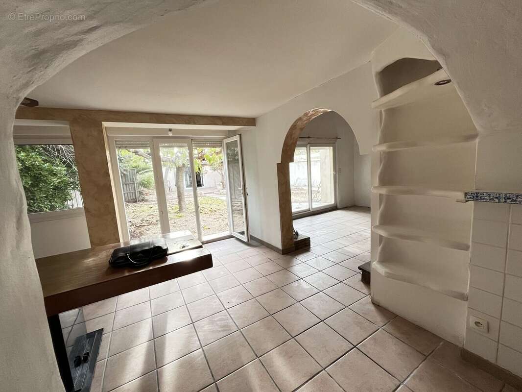 Maison à FRONTIGNAN