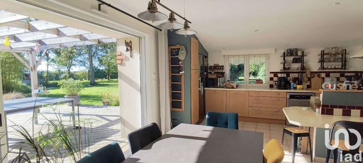 Maison 140 m² à Chavagnes-En-Paillers  - photo 8