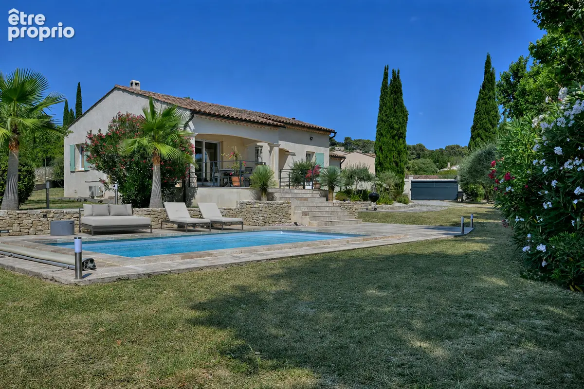 Villa Nages Et Solorgues 5 pièces 113 m2-1628 m2 + garage et piscine - photo 3