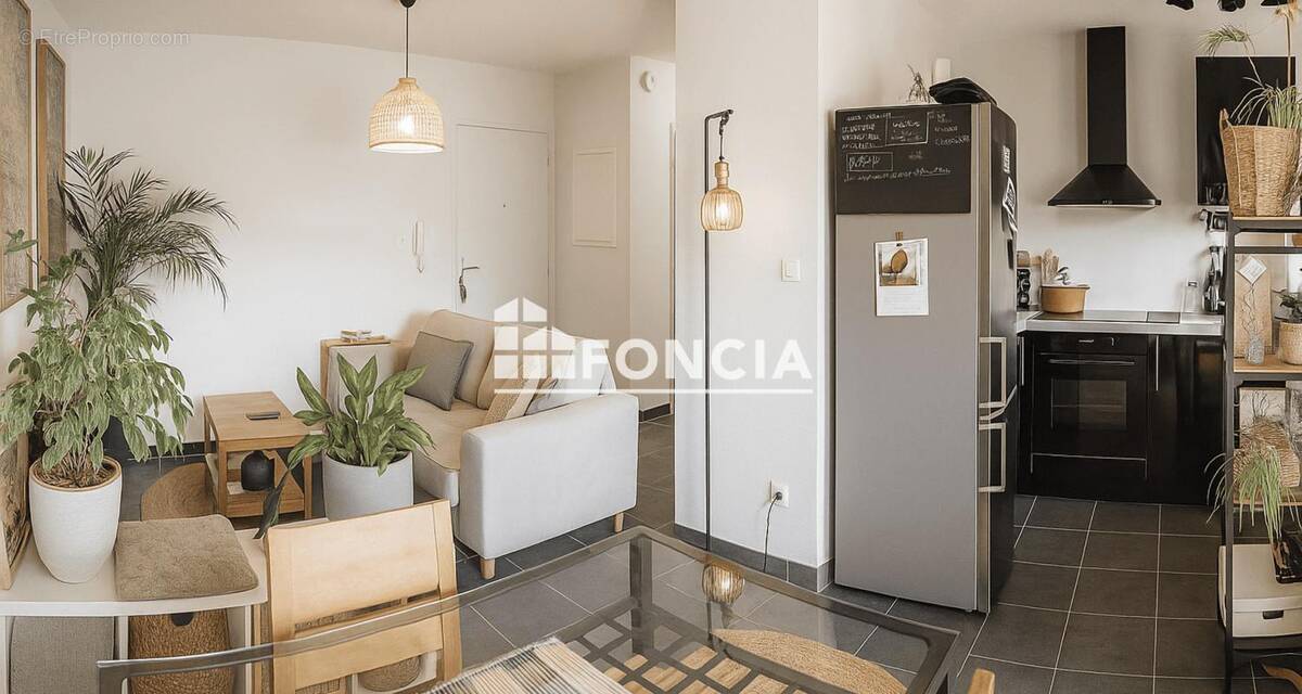 Appartement à HYERES