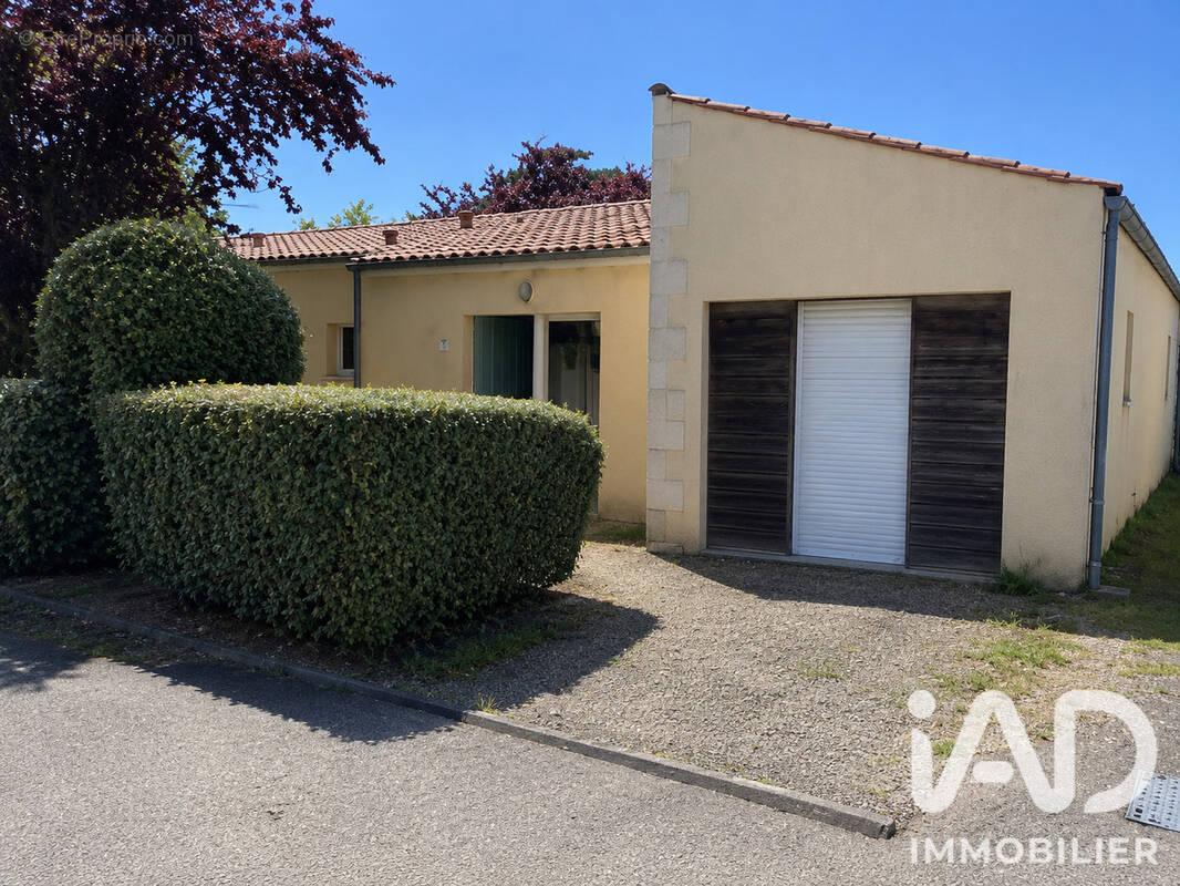 Photo 1 - Maison à THENAC