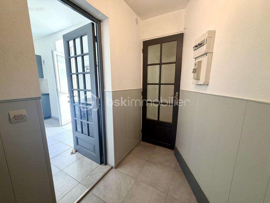 Appartement à BRIE-COMTE-ROBERT