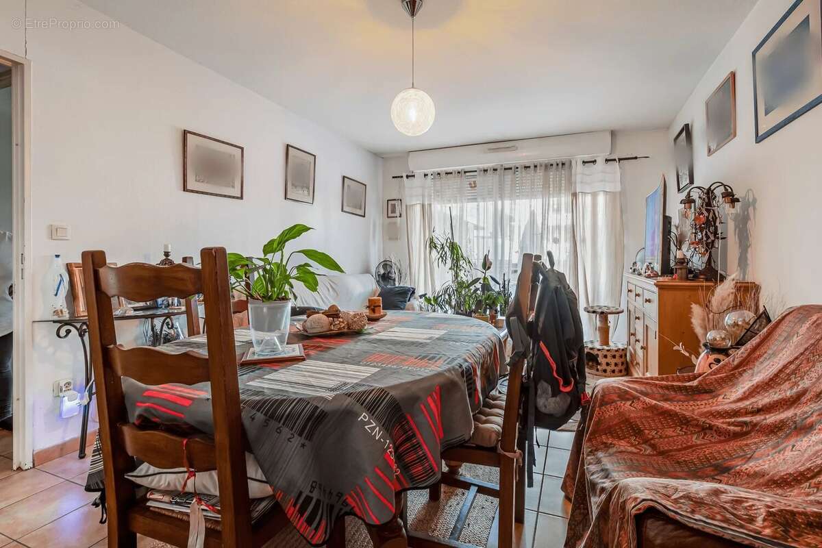 Appartement à BEZIERS