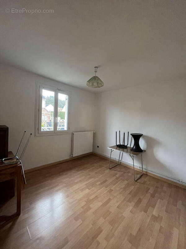 Maison à CREPY-EN-VALOIS