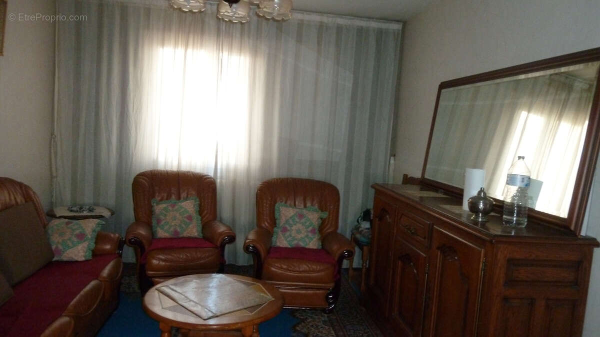 Maison à CHENOVE