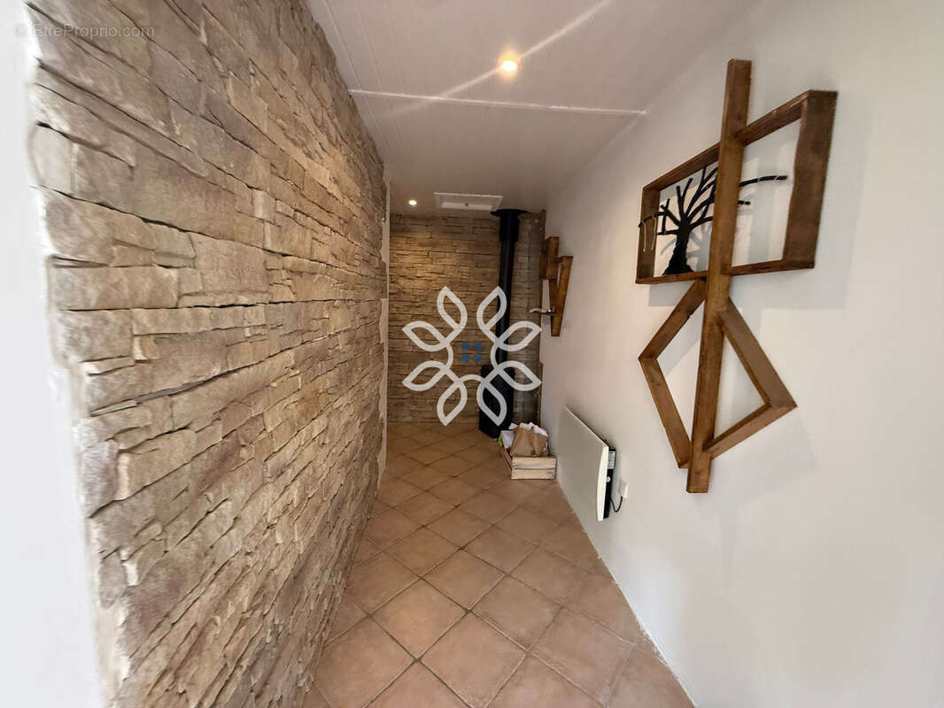 Maison 161 M2  à Chassignolles - photo 6