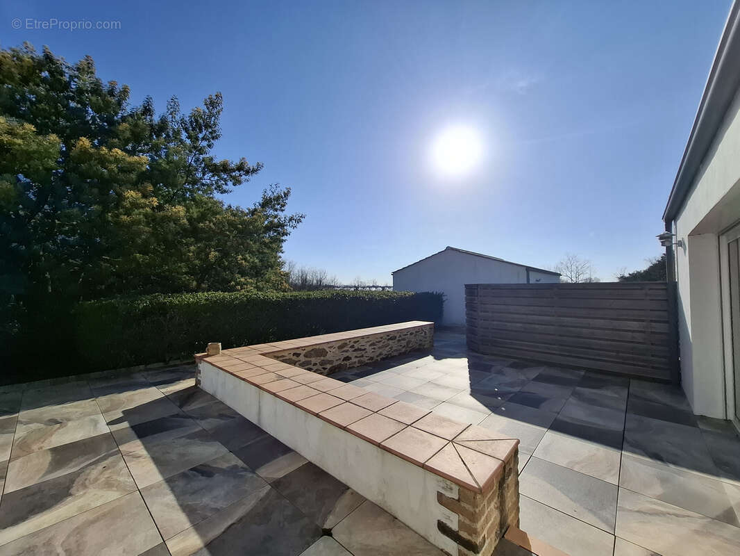 Maison à BOIS-DE-CENE