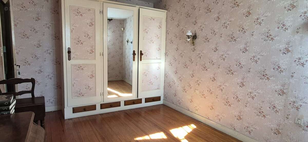 Maison à CHERVES-RICHEMONT