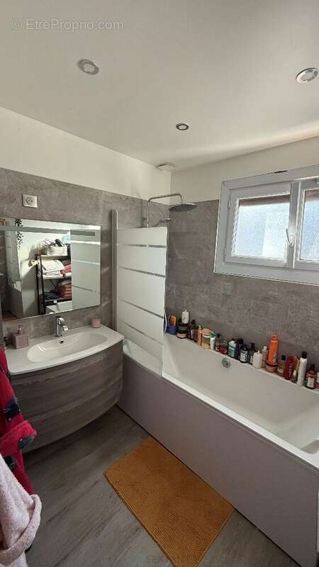 Maison à SAINT-PIERRE-LES-ELBEUF