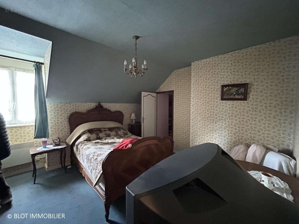 Maison à DOL-DE-BRETAGNE