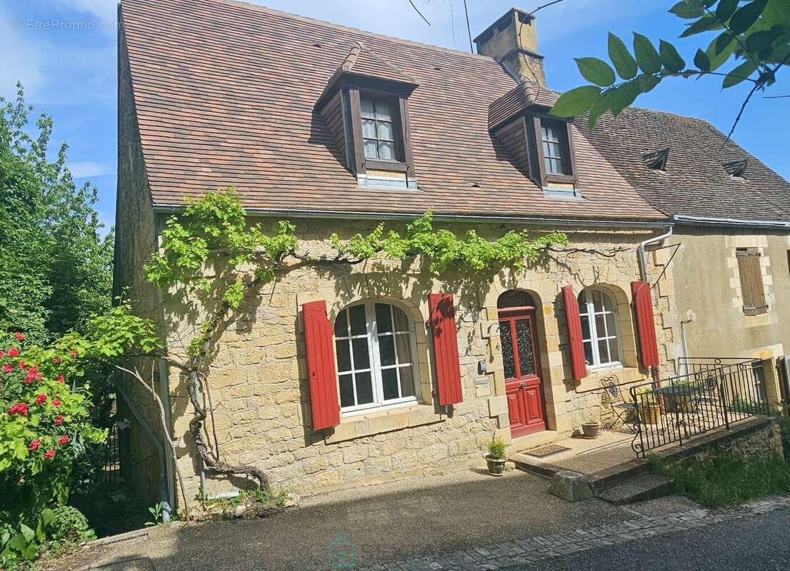 Maison à DOMME