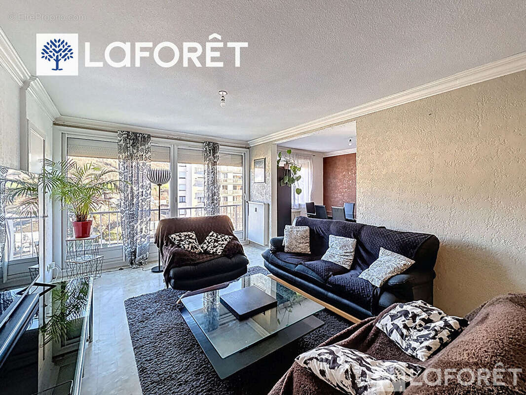 Appartement Bourgoin Jallieu 4 pièce(s) 87.8 m2 - photo 3