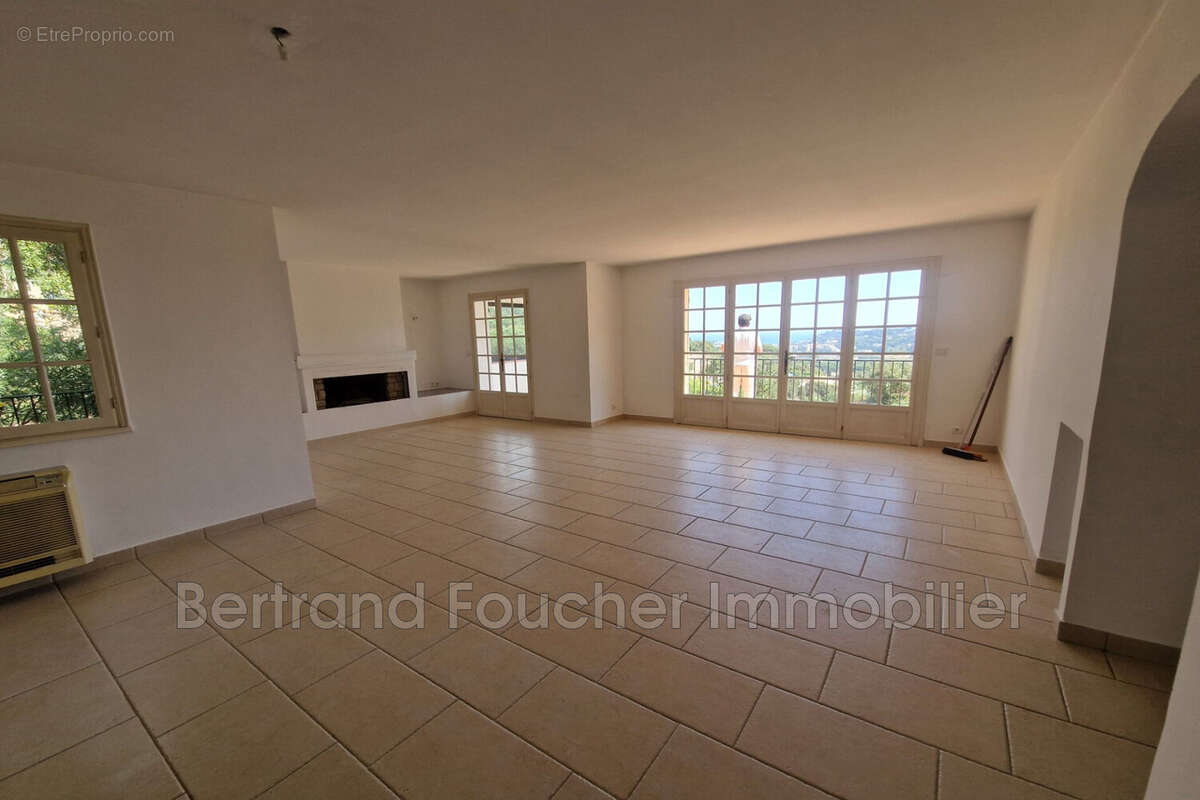 Maison à CAVALAIRE-SUR-MER