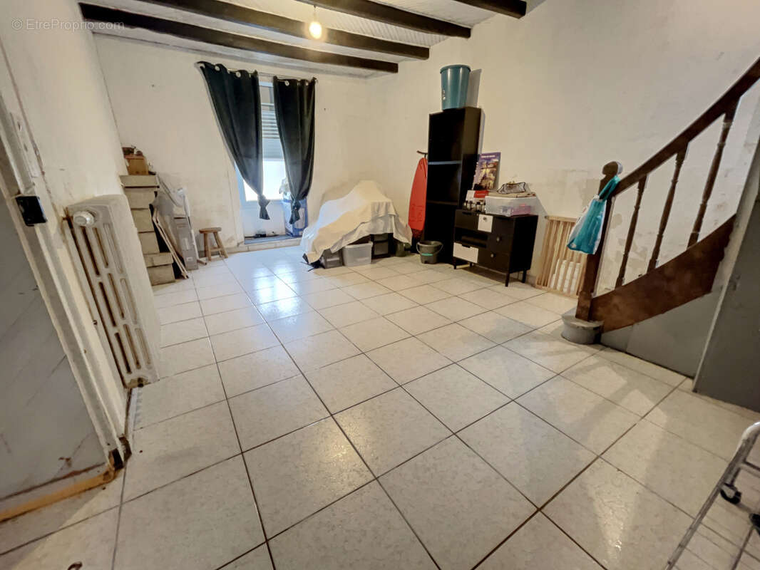 Maison à CAMORS