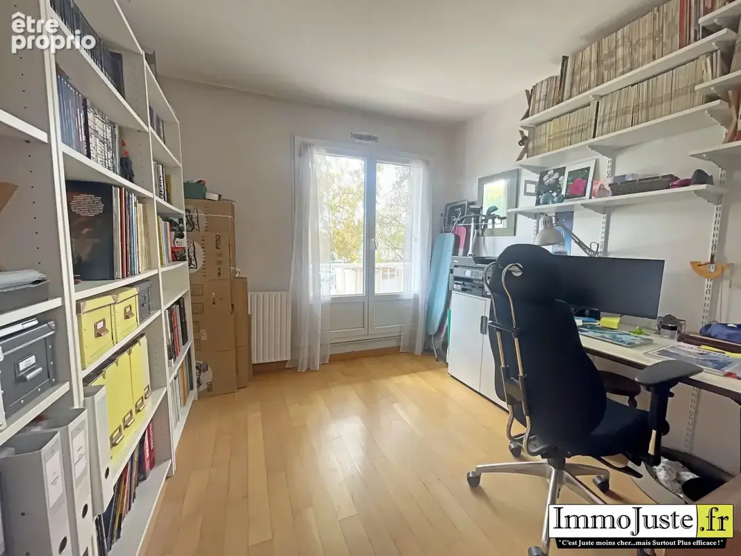 Appartement 97 m² à Magny-Les-Hameaux  - photo 5