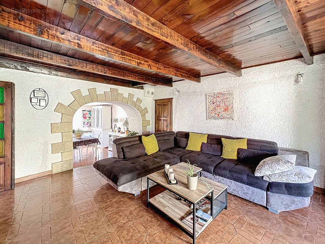 Maison à SAINT-MARTIN-DE-CASTILLON