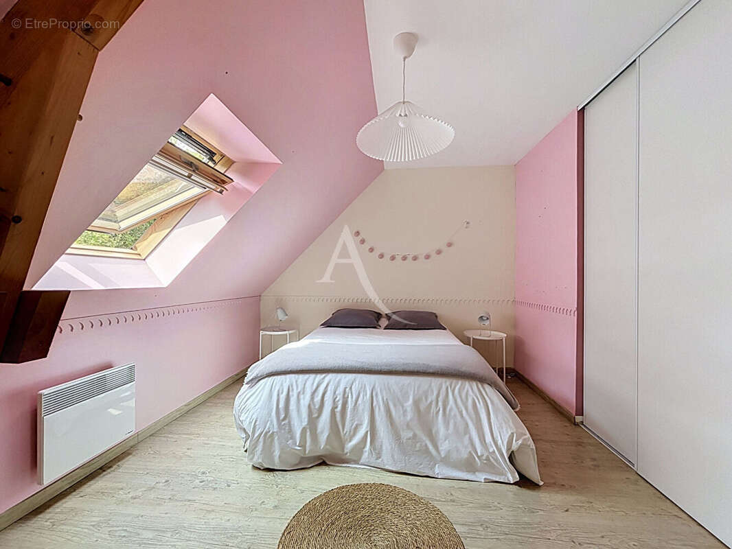 Pruillé : Maison de 155 m² parfaitement entretenue dans un quartier calme - photo 12