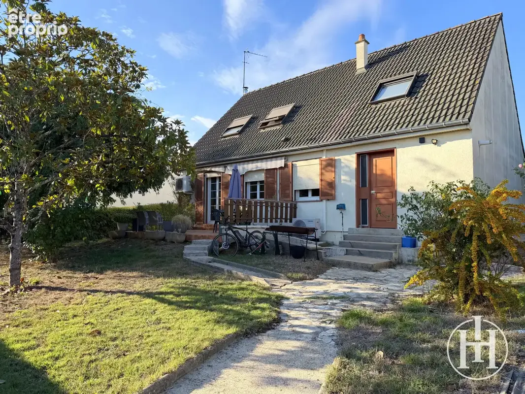 Maison à SAINT-GERMAIN-DU-PUY
