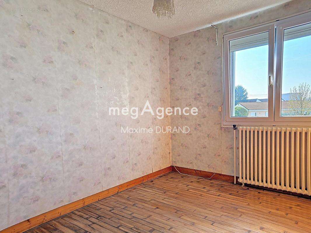 Maison à LA ROMAGNE