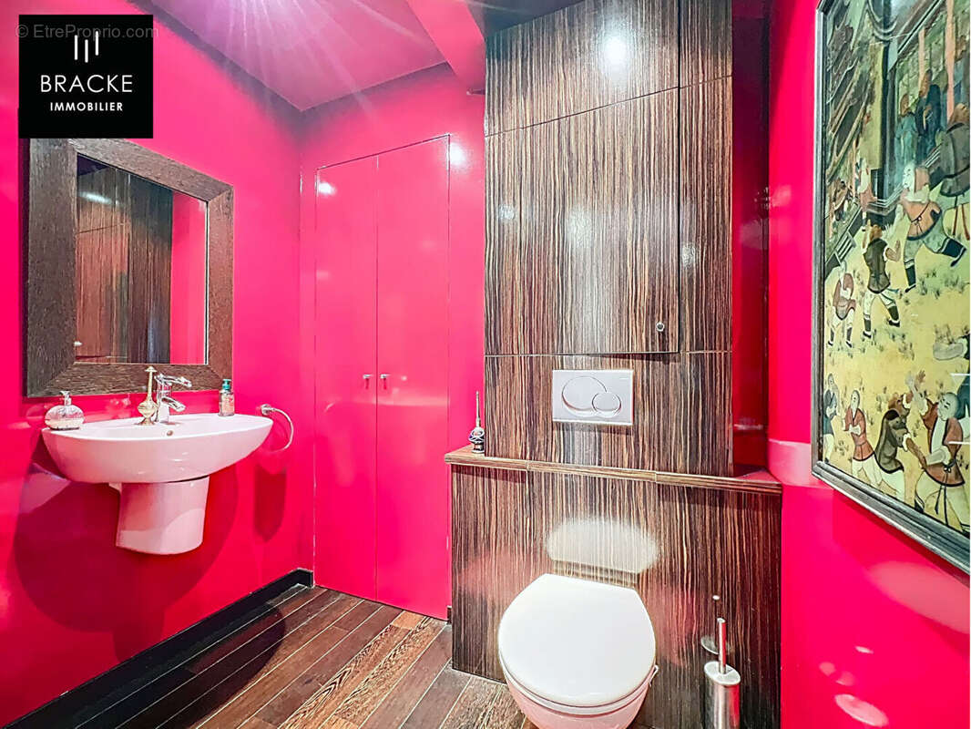 Appartement à COURBEVOIE