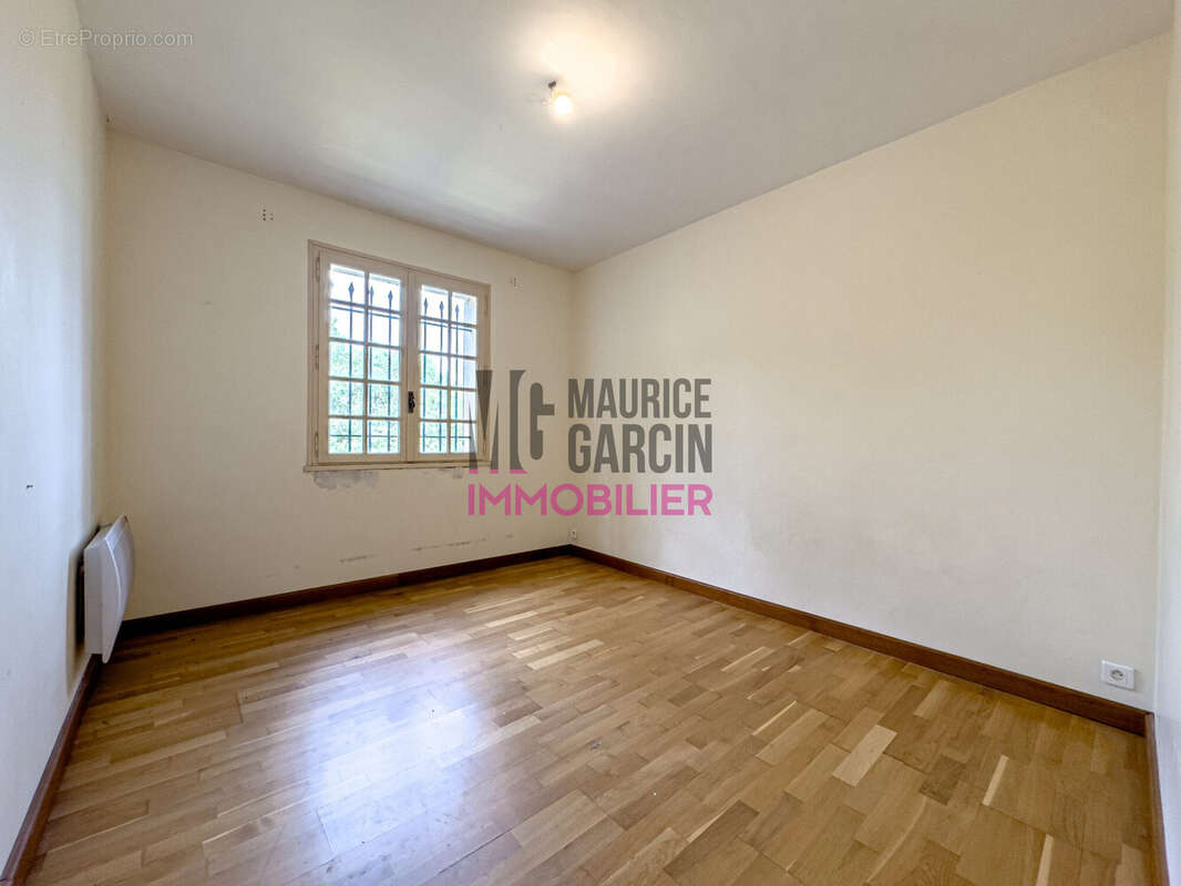 Maison 160 m² à Carpentras  - photo 8